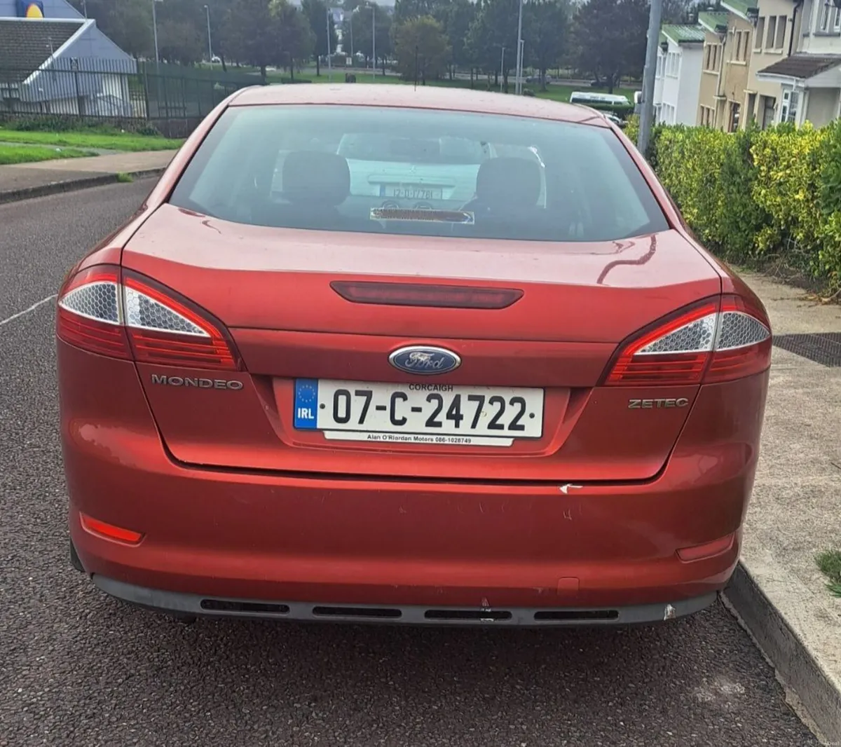 Ford Mondeo 2007 1.6L Petrol Long NCT & 211,000kms - Image 3