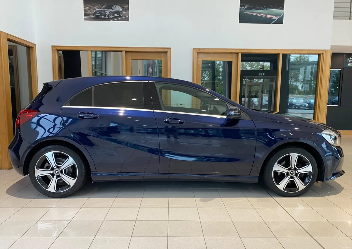 Mercedes-Benz A-Class 2018 A 180D URBAN A/T - Image 2