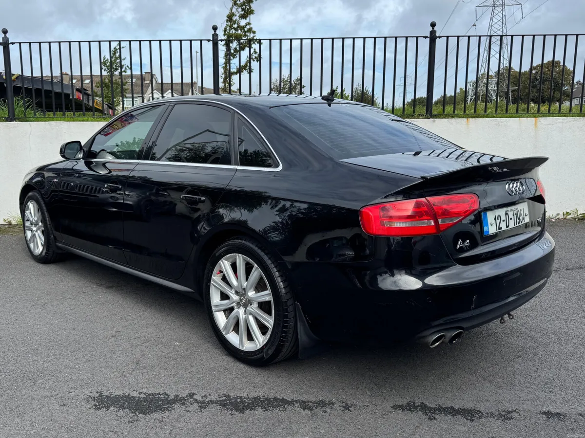 Audi A4 2.0 DIESEL 2012 - Image 4