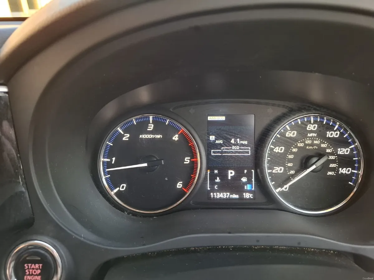 Mitsubishi Outlander 2017 - Image 2