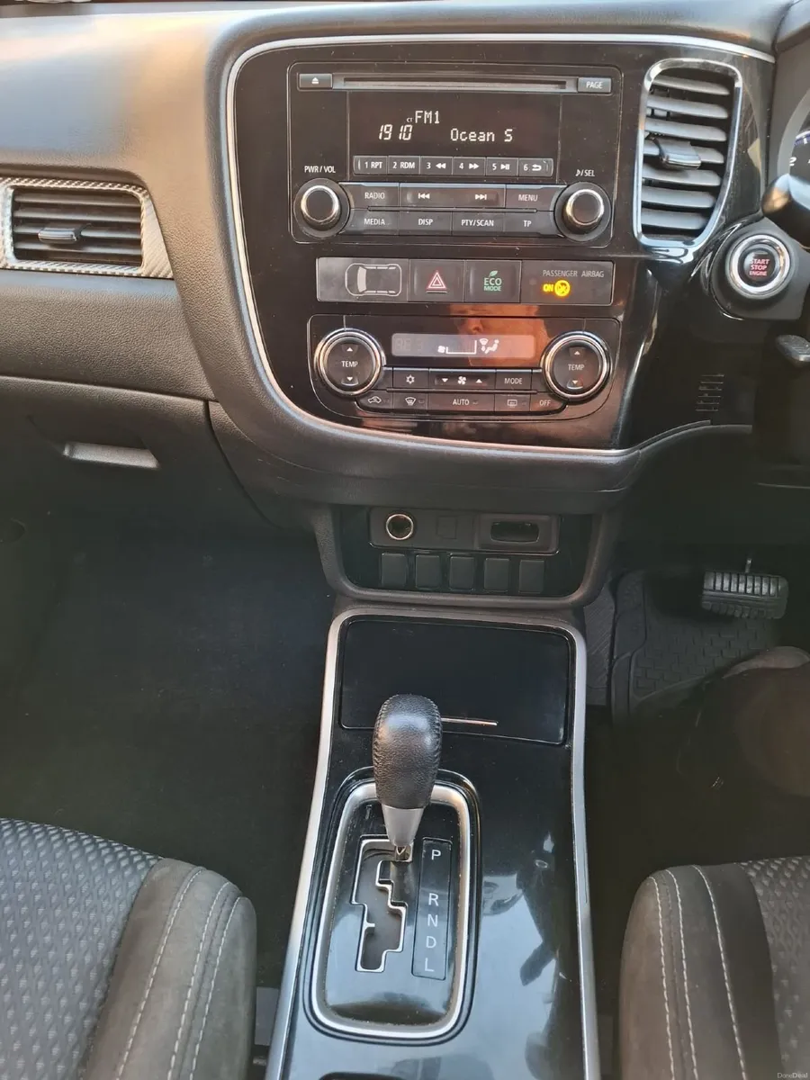 Mitsubishi Outlander 2017 - Image 5
