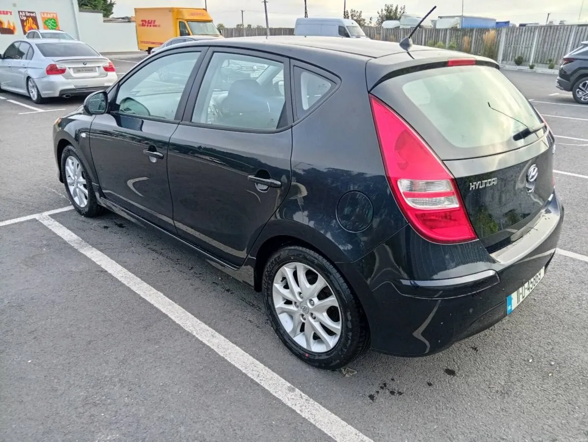 Hyundai i30 - Image 4