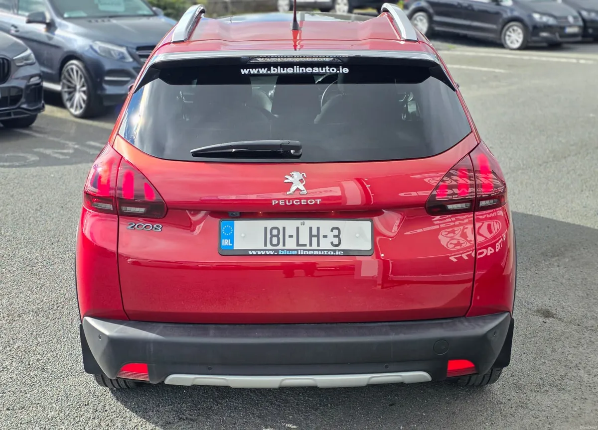 Peugeot 2008 Allure Manual 1.2 Petrol (181) - Image 4