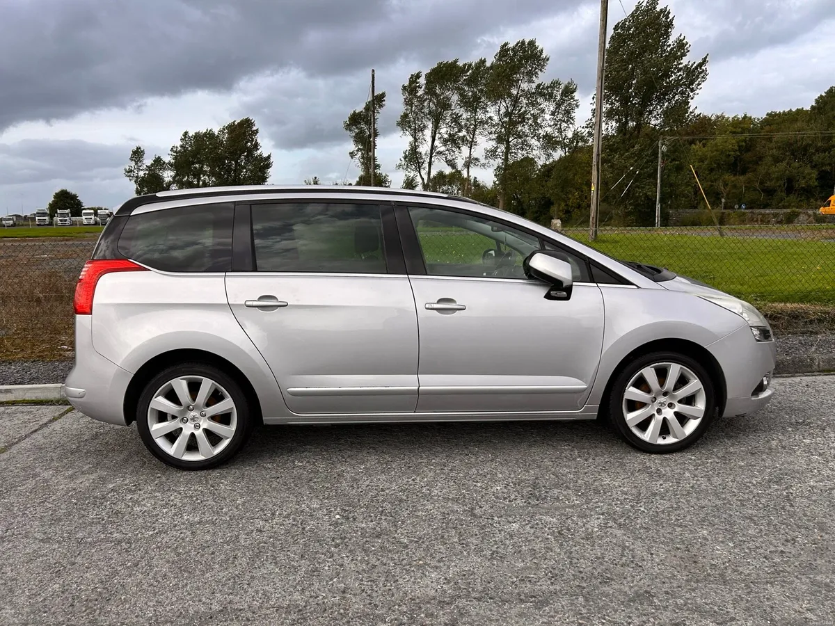 Peugeot 5008 - 7 seater - NCT 4/27 - Image 4