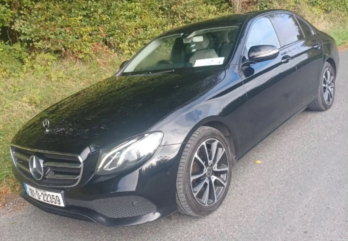 Mercedes-Benz E-Class E220cdi Avantgarde Automatic - Image 4