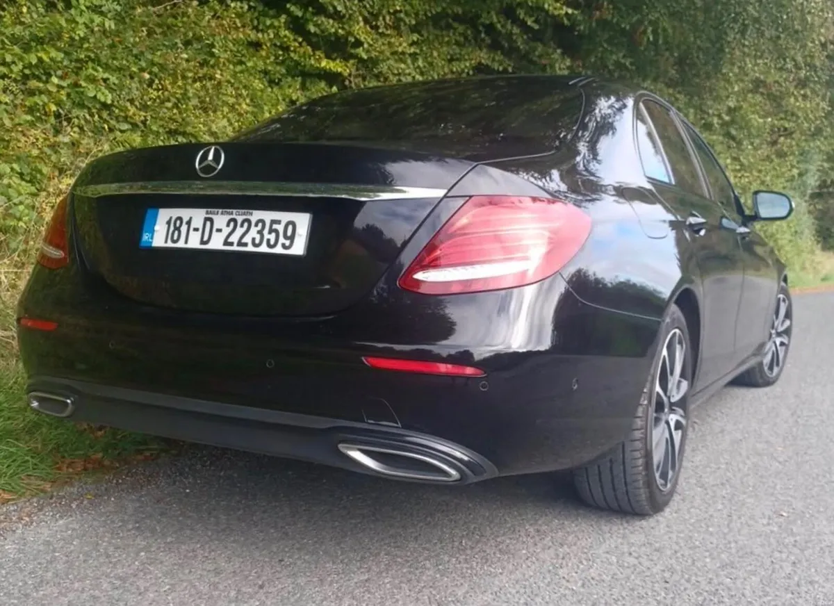 Mercedes-Benz E-Class E220cdi Avantgarde Automatic - Image 6