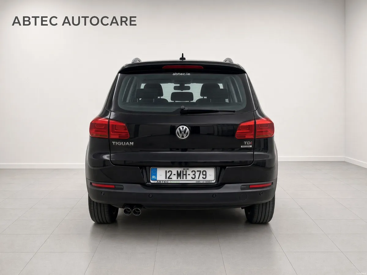 Volkswagen Tiguan 2012 - Image 5