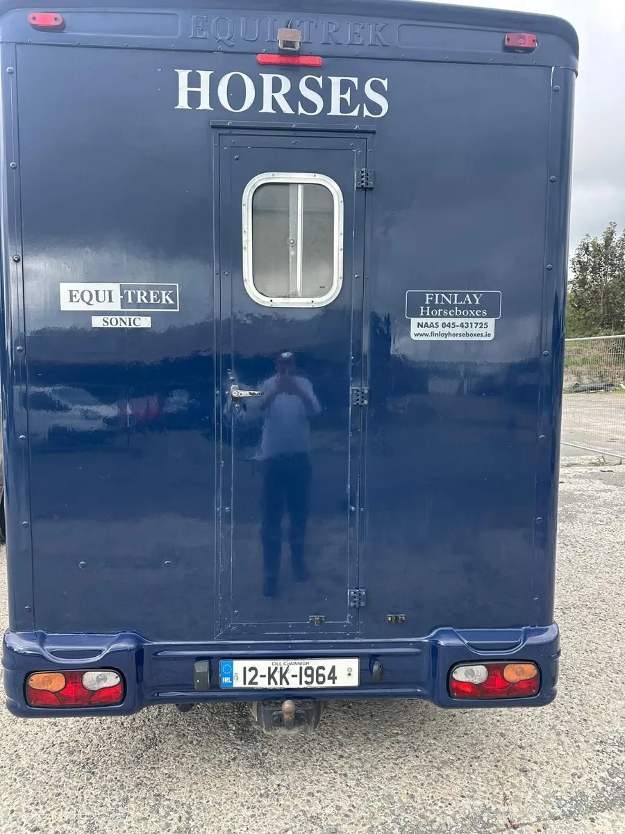Peugeot Equi-Trek 2 Horsebox Excellent Condition - Image 6