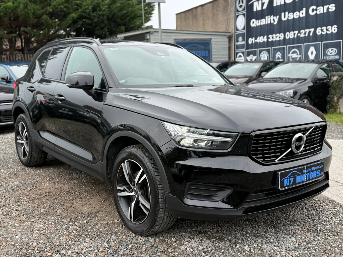 2021 Volvo XC40 1.5 XC 40 R-DESIGN - Image 1