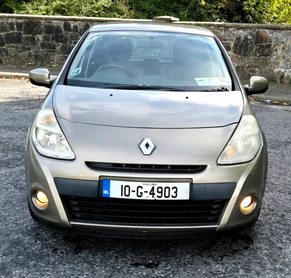 2010 Renault Clio ▪︎ LOW MILAGE ▪︎ - Image 2