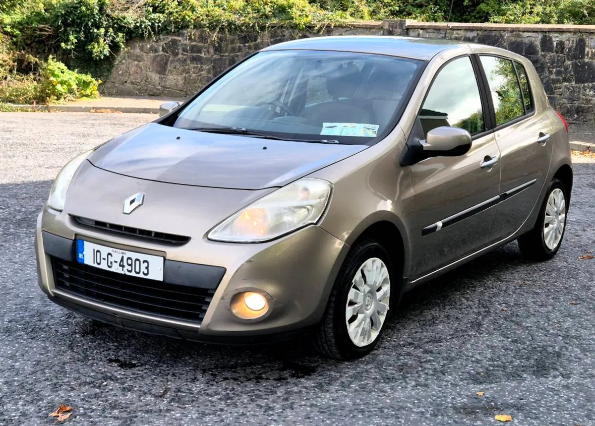2010 Renault Clio ▪︎ LOW MILAGE ▪︎ - Image 4
