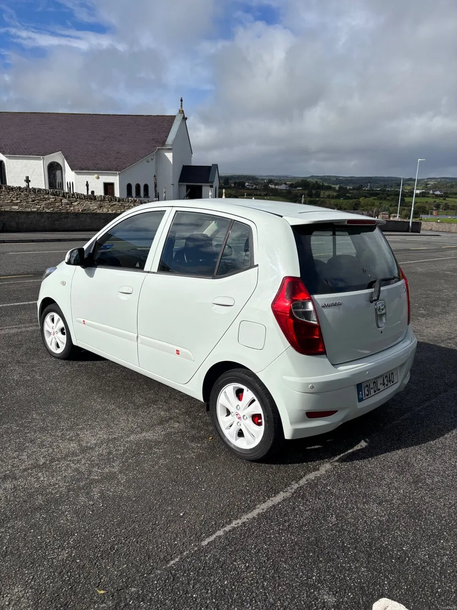 Hyundai i10 2013 1.2 petrol style - Image 5