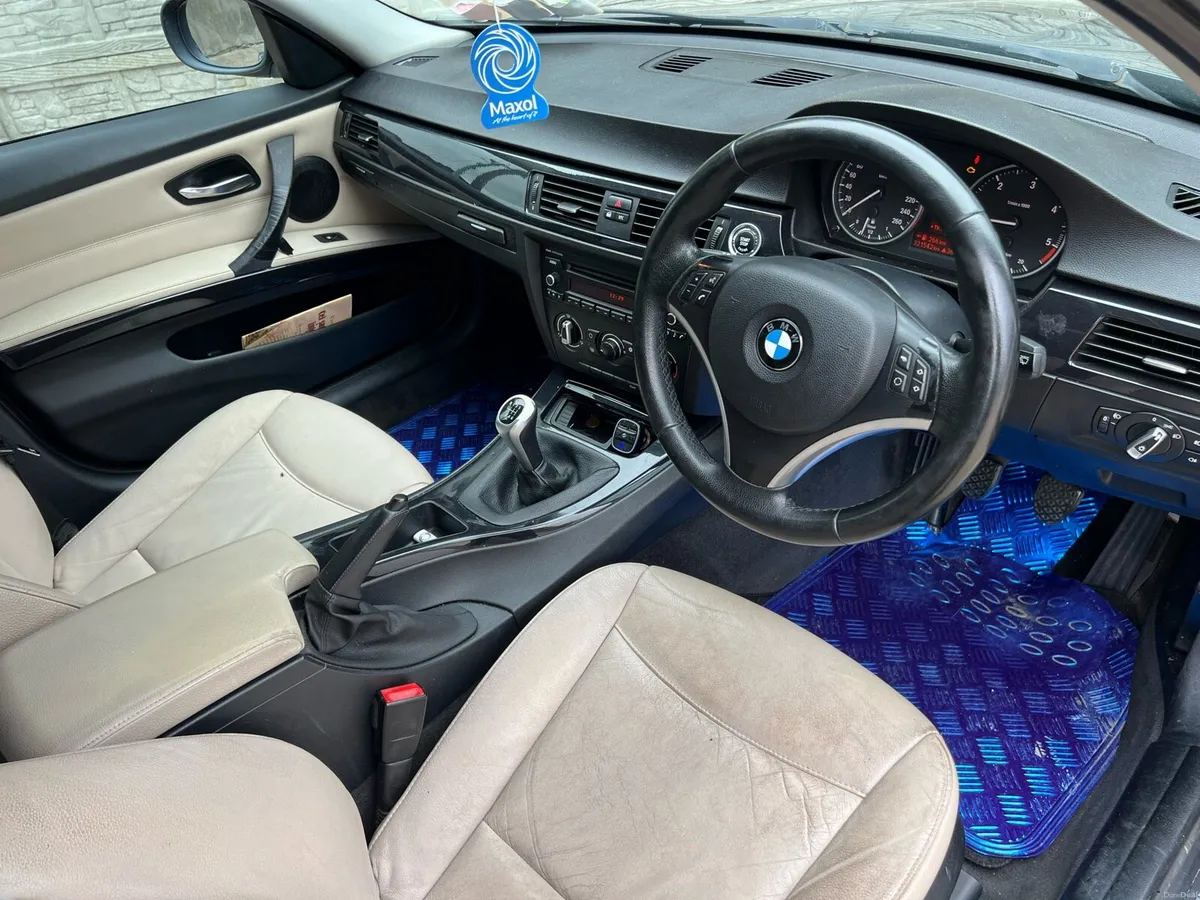 BMW 316D 2L diesel  2011 NCT 05.2027 - Image 5