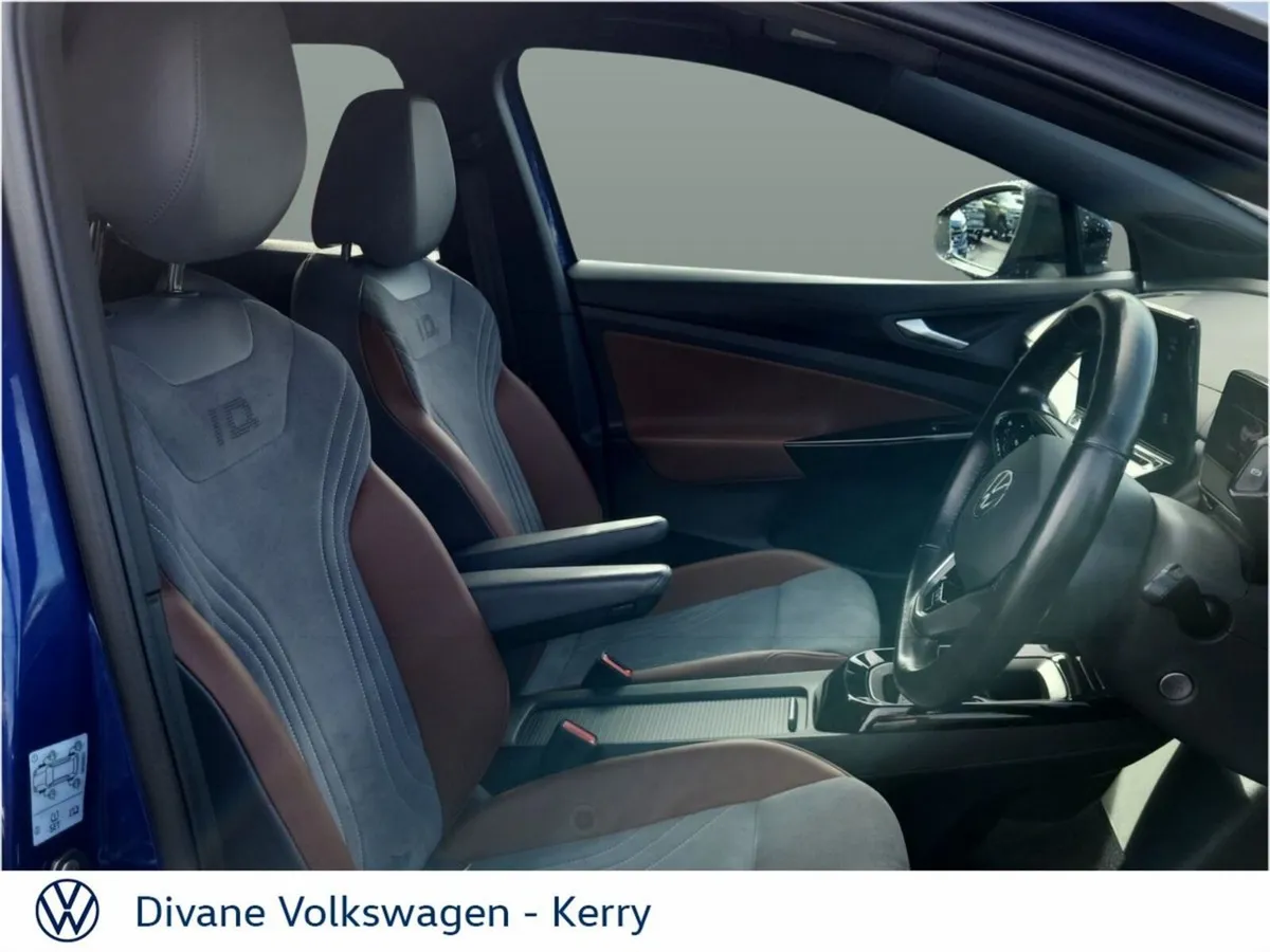 Volkswagen ID.4 1st EDITION 204BHP Auto - Image 4