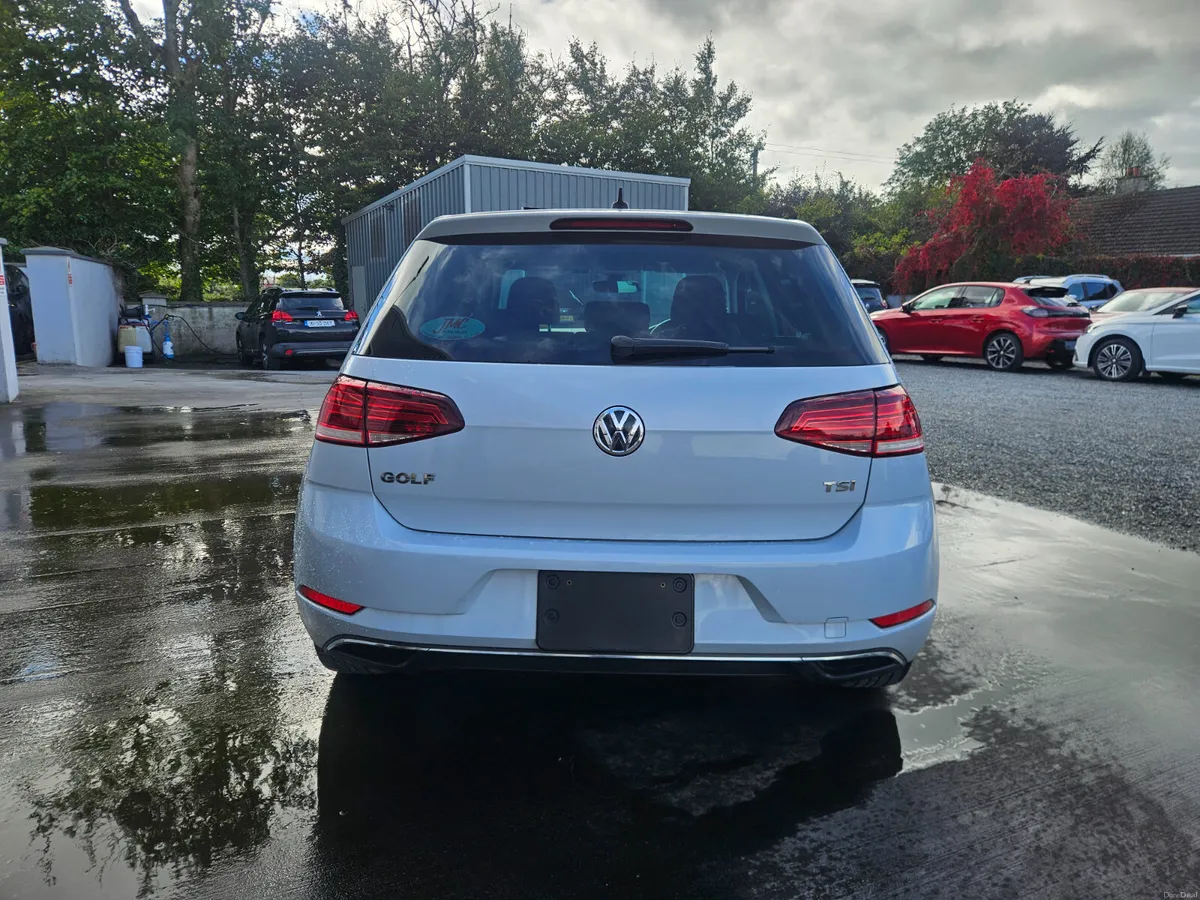 2017  VW Golf TSI Automatic - Image 3