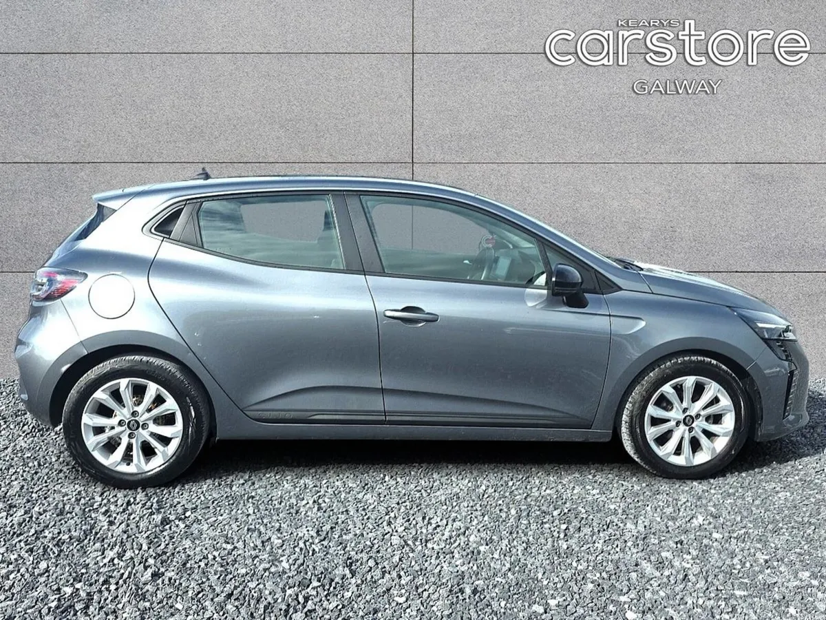 Renault Clio TCe 90 DFull Evolution - Image 2