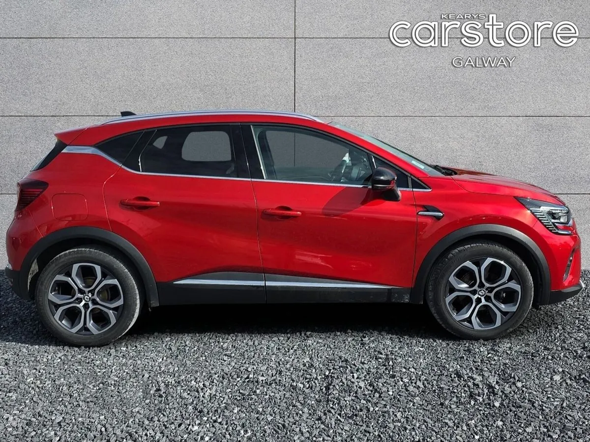 Renault Captur TCe 90 Techno - Image 2