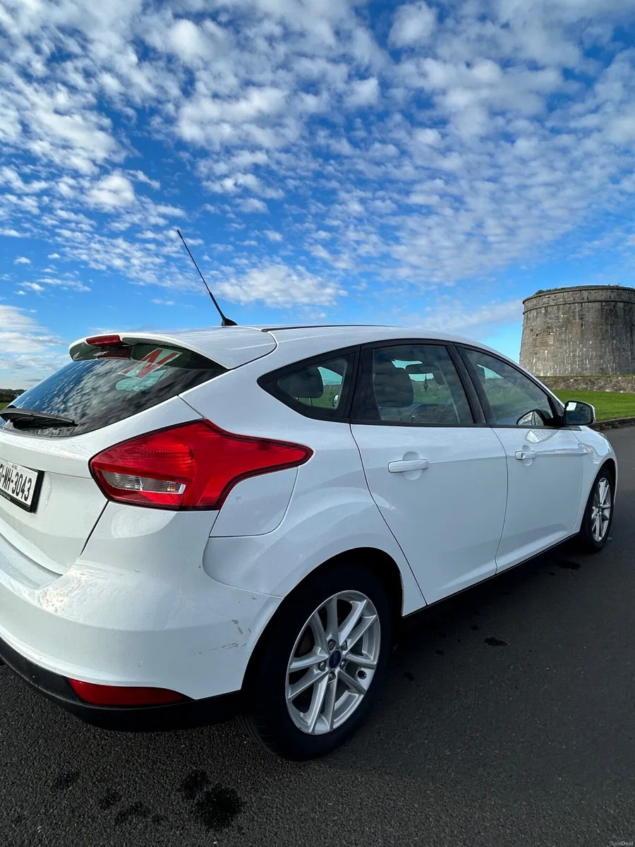 Ford Focus 2015 - Image 4