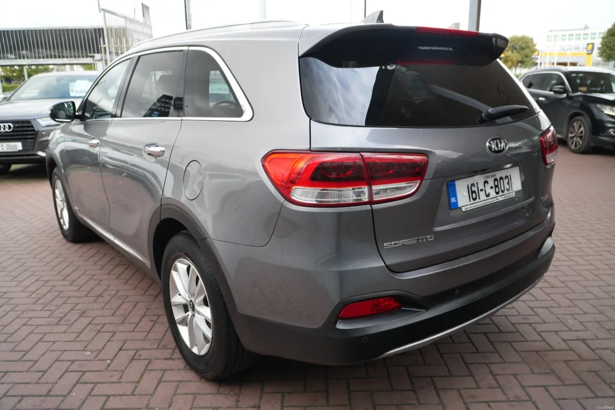 Kia Sorento 2016 AWD 5DR 7 SEATER DIESEL - Image 6