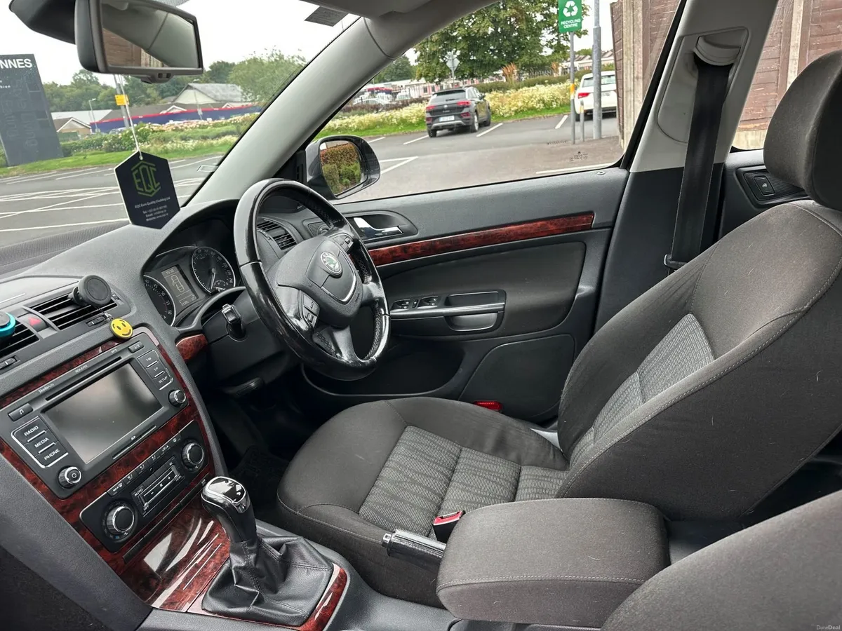 SKODA OCTAVIA – NCT JUNE 2027 - Image 6