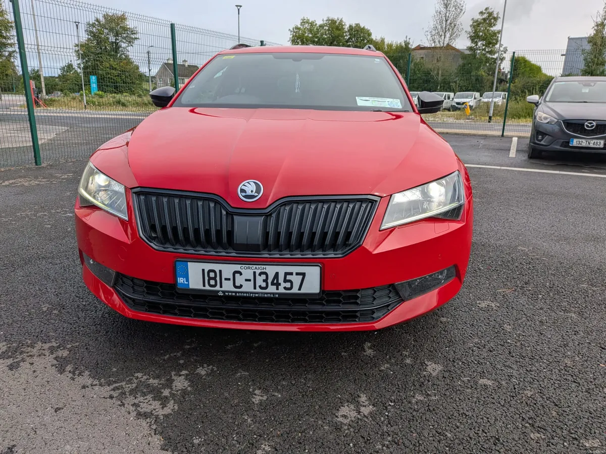 Skoda Superb 2018 - Image 2