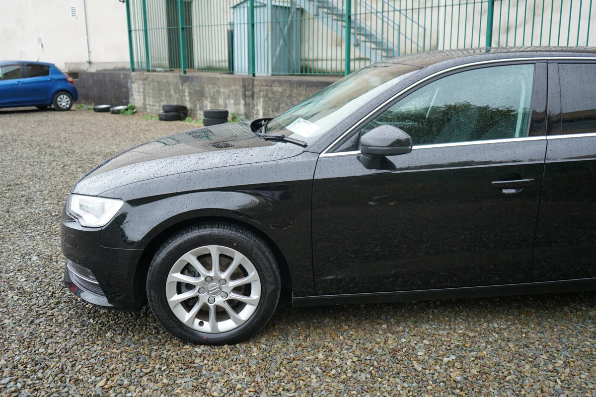 Audi A3 2016 - Image 6