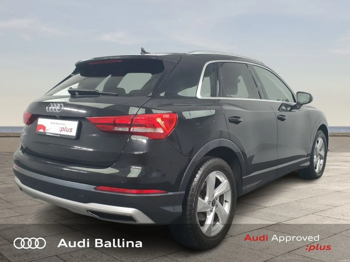 Audi Q3 SE Auto TDI With HIGH BEAM AND COMFORT PAC - Image 5