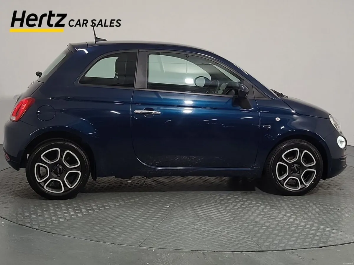 Fiat 500 CLUB MHEV 1.0 Petrol Manual - Image 2