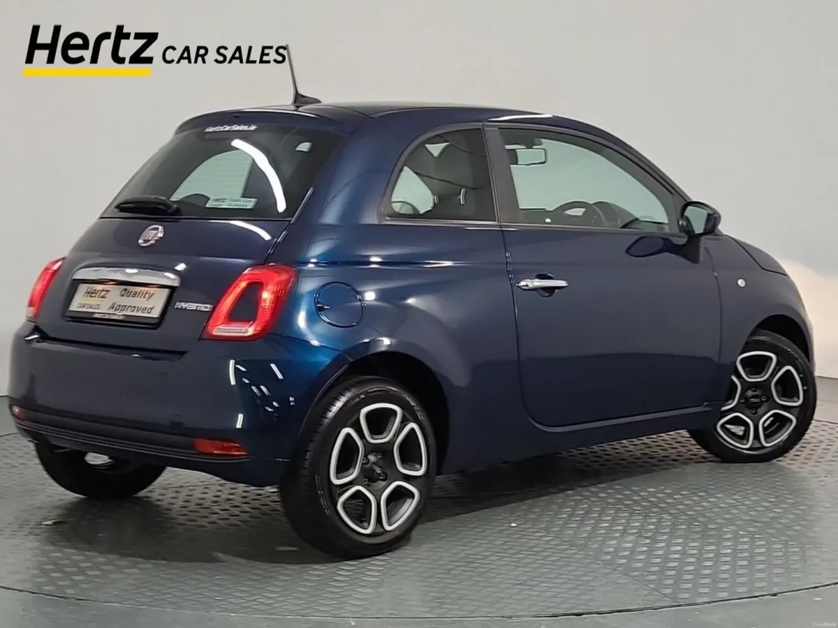 Fiat 500 CLUB MHEV 1.0 Petrol Manual - Image 3