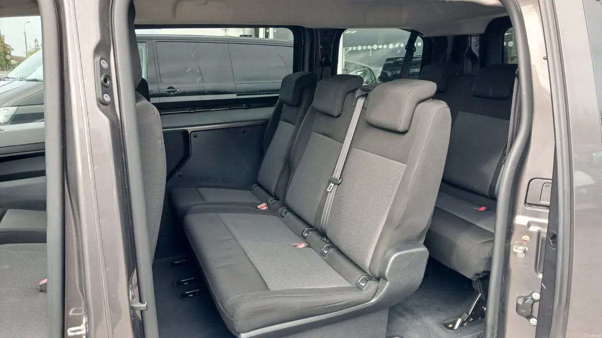 Citroen Spacetourer 2022 - Image 6