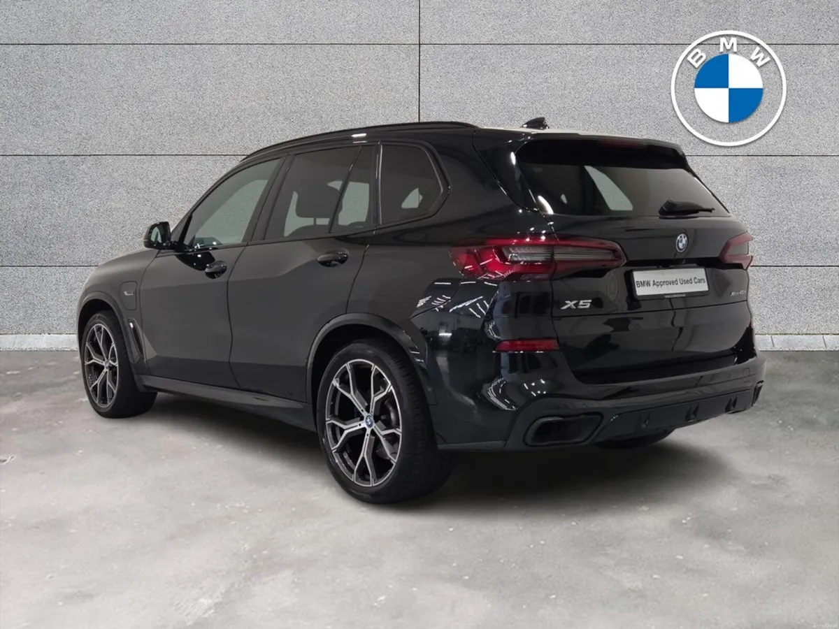 BMW X5 xDrive45e xLine - Image 2