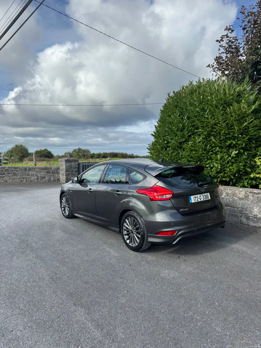 Ford Focus 2017 - Image 6
