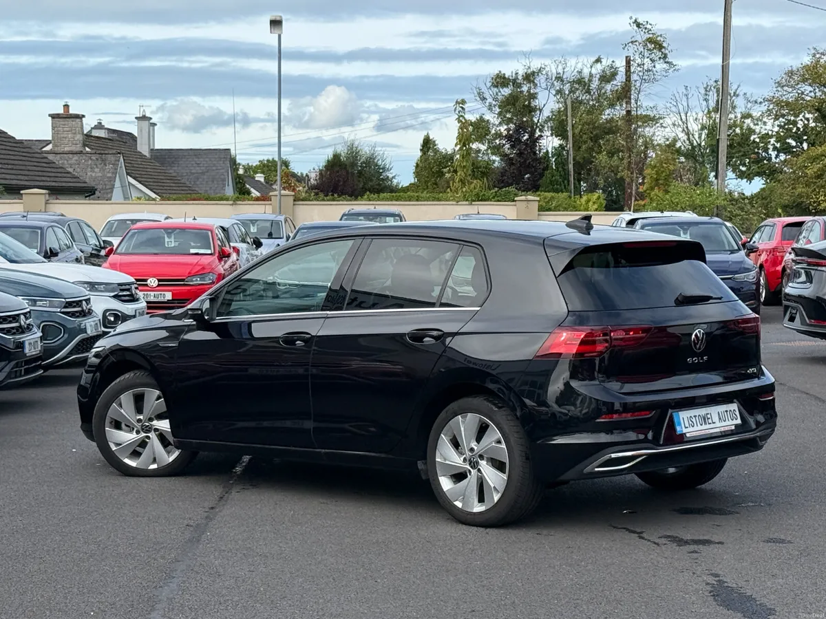 232 VW GOLF STYLE PLATINUM EDITION 1.5 PETROL AUTO - Image 3