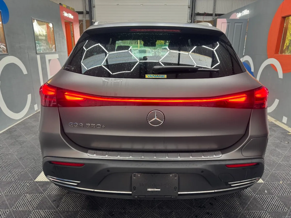 Mercedes-Benz EQA 2025 MERCEDES-BENZ EQA 250 PLUS - Image 4
