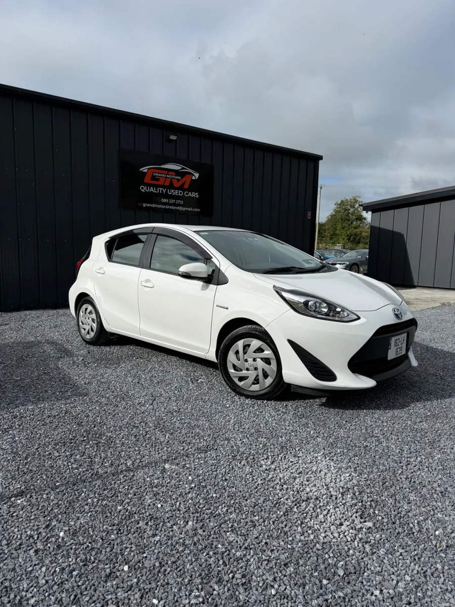 2018 Toyota Aqua 1.5 Hibrid Automatic - Image 2