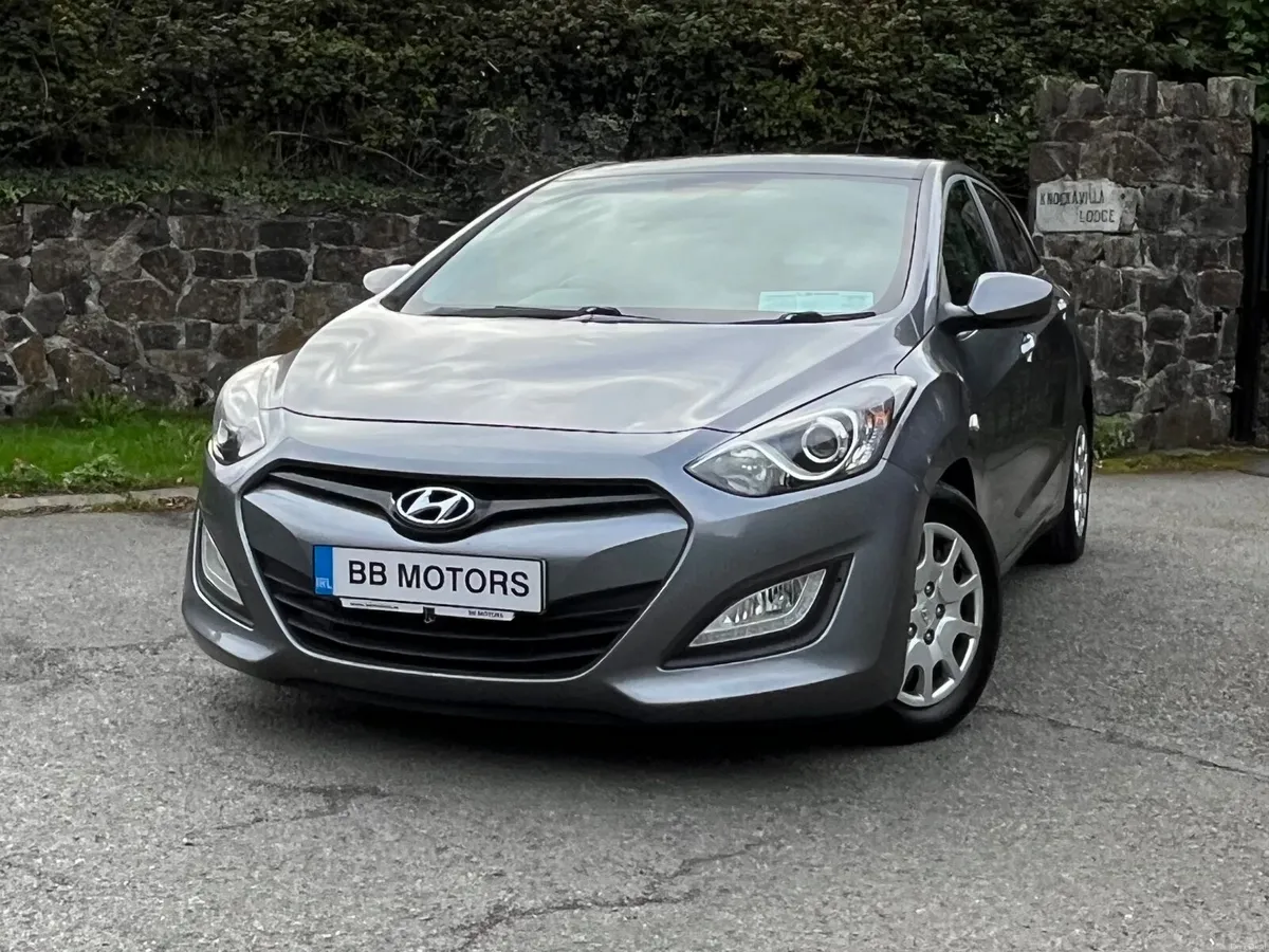 Hyundai i30 1.4L Diesel Classic - Image 4