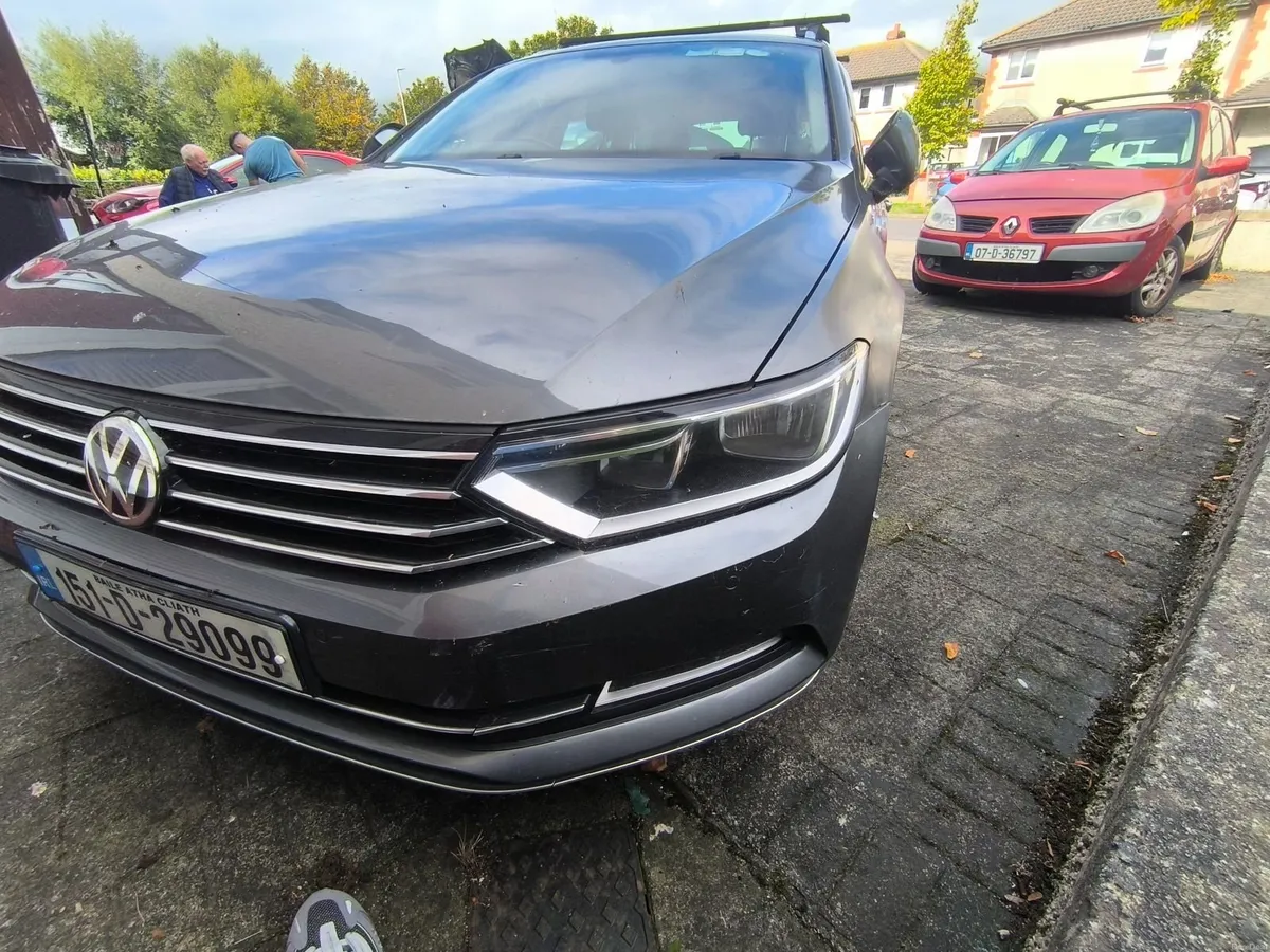 Volkswagen Passat 2015 - Image 3