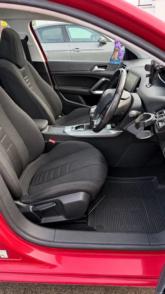 Peugeot 308 2015 - Image 3