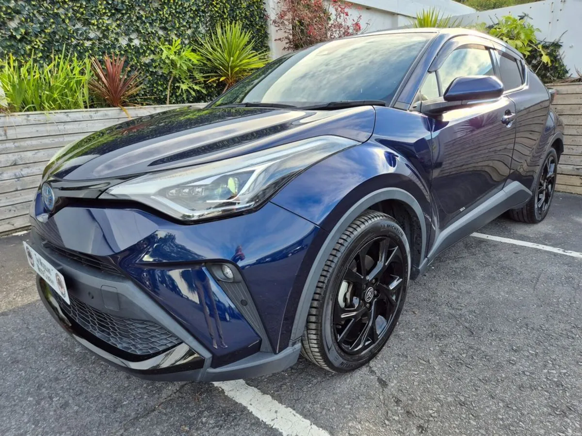 Toyota C-HR 1.8 HYBRID / SOL G-PACK NERO / TAX €16 - Image 2