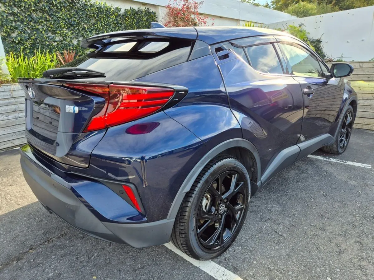 Toyota C-HR 1.8 HYBRID / SOL G-PACK NERO / TAX €16 - Image 6