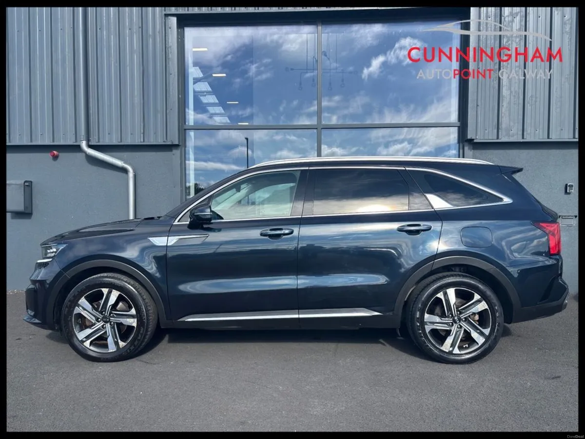 Kia Sorento K3 PHEV AWD 7 Seater Auto - Image 4