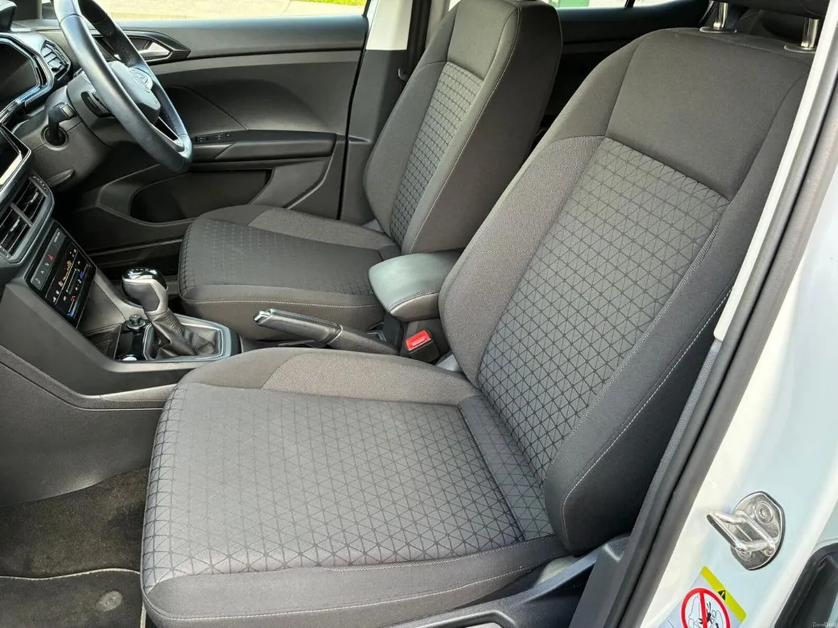 Volkswagen T-Cross *Showroom condition Adaptive Cr - Image 6