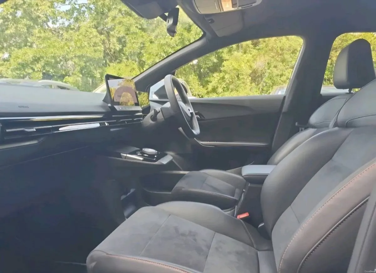 MG MG4 XPower 435BHP 4WD 64kWh Auto - Image 3