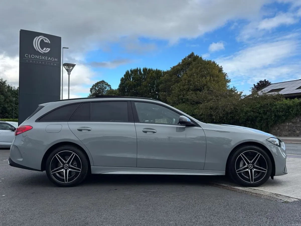 Mercedes-Benz C-Class C 300 E URBAN EDITION - Image 2