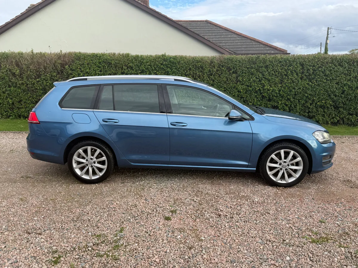 171 Volkswagen Golf Comfortline Estate 1.2 Petrol - Image 3