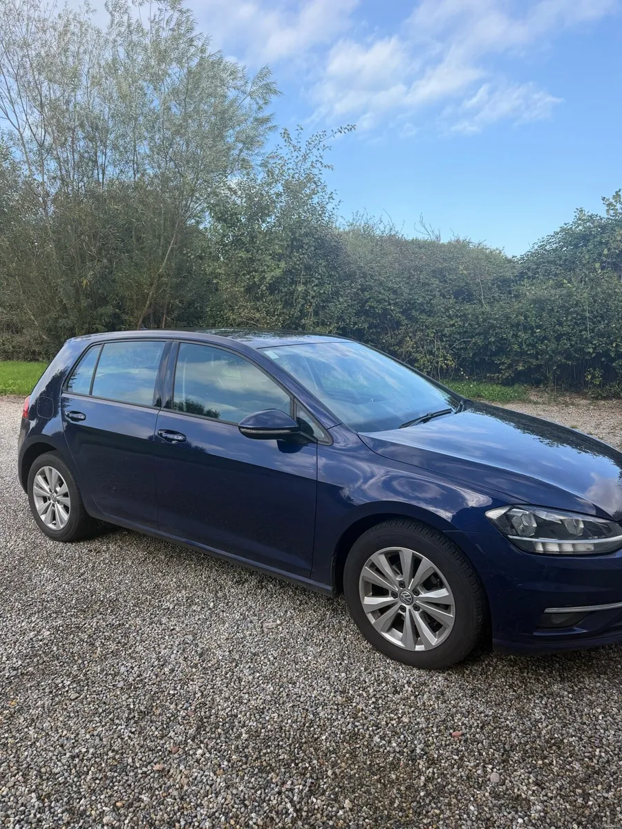Volkswagen Golf - Image 4