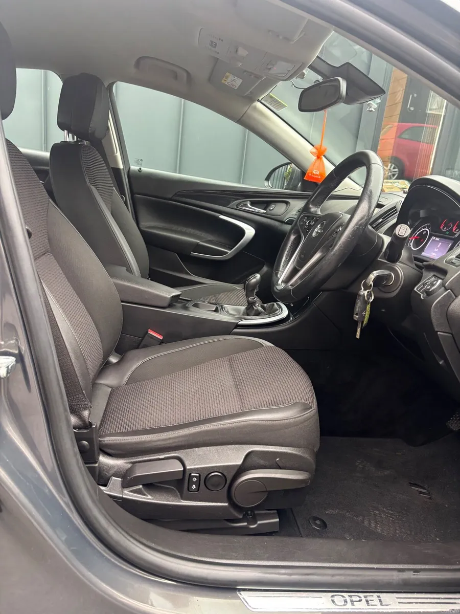 Opel Insignia 2017 - Image 5