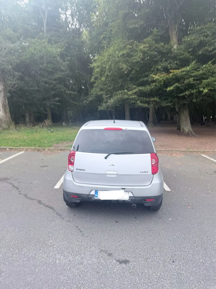 2010 Mitsubishi colt 51400Km - Image 5