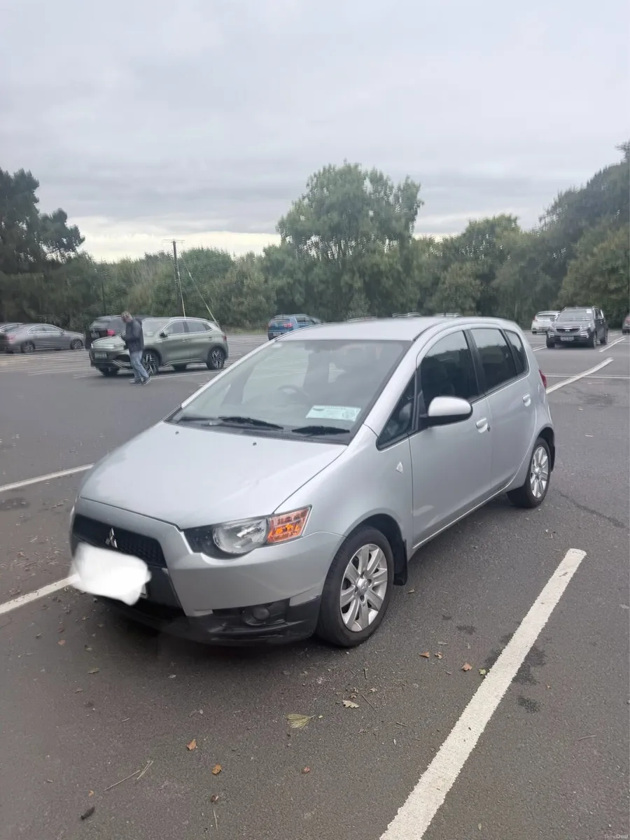 2010 Mitsubishi colt 51400Km - Image 6