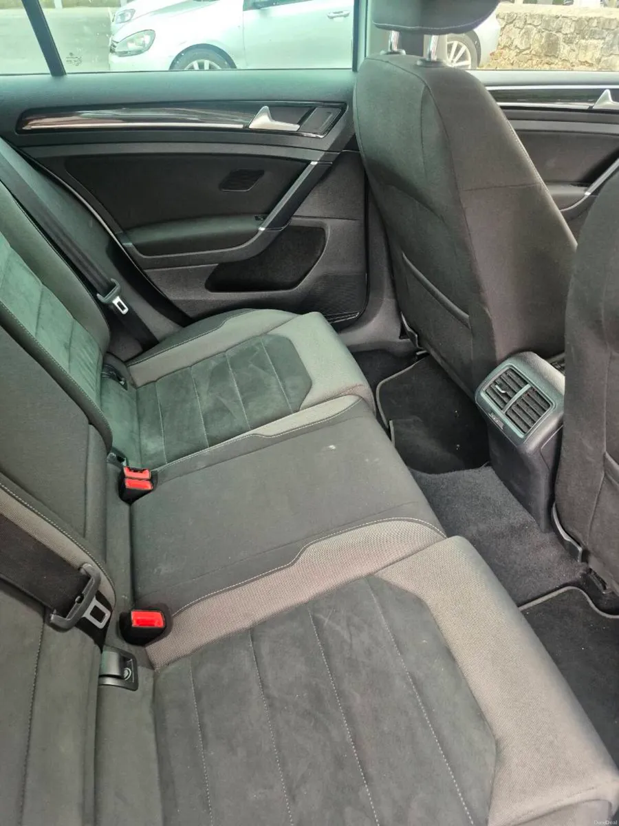 Volkswagen Golf - Image 6